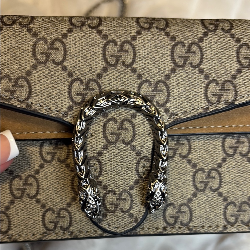 Gucci Dionysus Mini Crossbody Bag - Picture 13 of 16